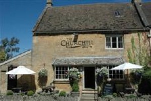 Churchill Arms Hotel Chipping Campden Image
