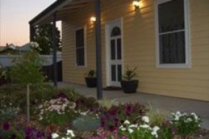Clarice-Jean's Cottage Whitfield voted  best hotel in Whitfield