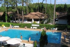 Club Atlantique voted  best hotel in Lit-et-Mixe