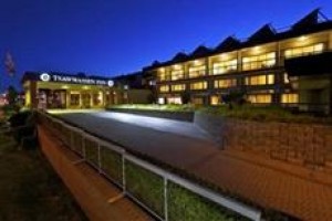 Coast Tsawwassen Inn voted  best hotel in Delta 