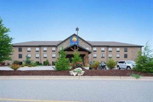 Comfort Inn & Suites Blue Ridge voted 2nd best hotel in Blue Ridge