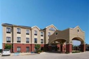 Comfort Inn and Suites Port Arthur (Texas) voted 7th best hotel in Port Arthur 