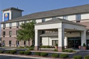 Comfort Inn and Suites West Chester (Ohio) voted 5th best hotel in West Chester 