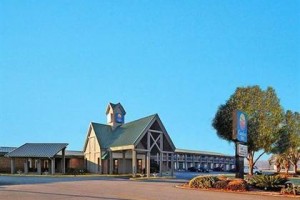 Clarion Inn & Conference Center voted 8th best hotel in Valdosta