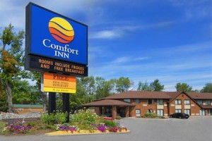 Comfort Inn Lakeshore North Bay Image