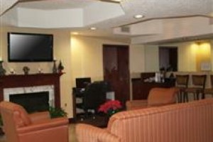 Comfort Inn Lenoir City voted 5th best hotel in Lenoir City