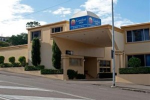 Comfort Inn Robert Towns Image