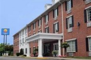 Comfort Inn Sarnia voted 7th best hotel in Sarnia