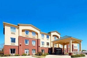 Comfort Inn & Suites Fredericksburg voted 4th best hotel in Fredericksburg 