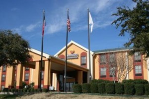 Comfort Inn & Suites Lake Texoma Denison (Texas) voted 3rd best hotel in Denison 