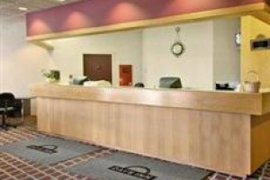 Comfort Inn & Suites Watertown (New York) Image