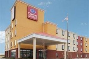 Comfort Suites Pelham (Alabama) voted 4th best hotel in Pelham 