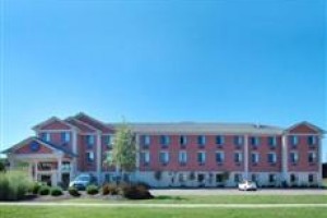 Comfort Suites Twinsburg Image