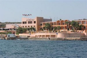 Comino Hotel And Bungalows Image