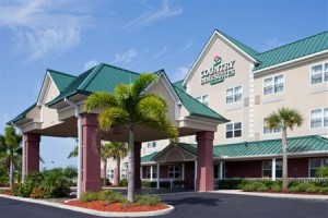 Country Inn & Suites Bradenton voted 2nd best hotel in Bradenton