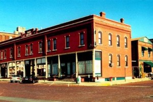 Courtland Hotel voted  best hotel in Fort Scott