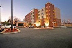 Courtyard Greensboro Airport voted 8th best hotel in Greensboro