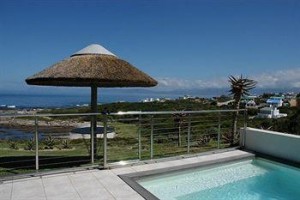 Crayfish Lodge Sea & Country Guest House Gansbaai Image