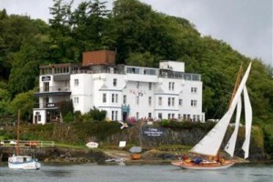 Crinan Hotel voted 3rd best hotel in Lochgilphead