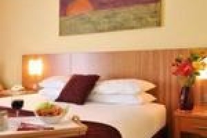 Central Hotel Tullamore Image