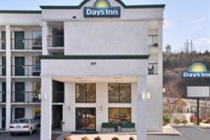 Days Inn Kodak-Sevierville Interstate Smokey Mountains Image
