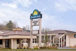 Days Inn Kingsport/Downtown voted 10th best hotel in Kingsport