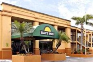 Days Inn Fort Myers North voted 3rd best hotel in North Fort Myers