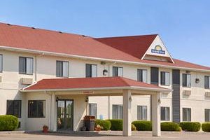 Days Inn Chamberlain/Oacoma voted 2nd best hotel in Oacoma