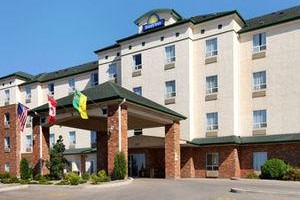 Days Inn Saskatoon Image