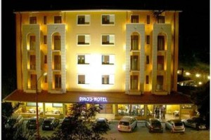 Dino's Hotel voted  best hotel in San Giovanni in Fiore