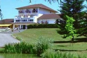 Domaine du Revermont voted  best hotel in Passenans