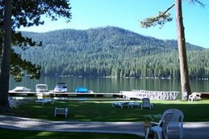 Donner Lake Village Resort Image