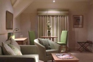 Donnington Valley voted 5th best hotel in Newbury