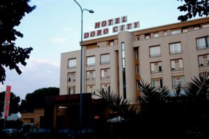 Hotel Doro City Image