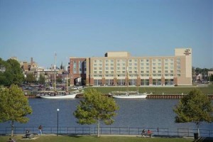 Doubletree Bay City Riverfront voted  best hotel in Bay City