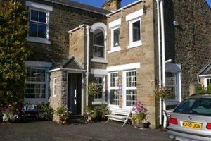 Dowfold House Bed & Breakfast Image