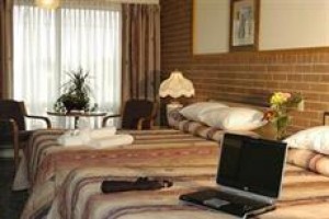 Du Chevalier Motel & Suites voted 10th best hotel in Gatineau