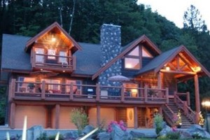 Eagle Tree Lodge B&B voted  best hotel in Agassiz