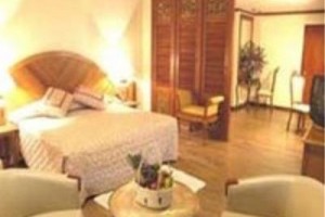 Earl's Regency voted  best hotel in Kandy
