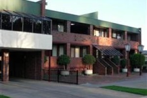 Nirebo Motel voted 2nd best hotel in Echuca