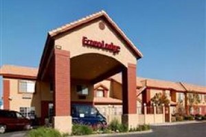 Econo Lodge Fontana Image