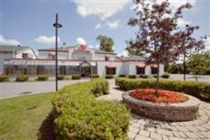 Econo Lodge Laval (Canada) voted 10th best hotel in Laval 