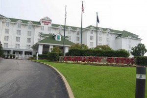 Embassy Suites Hotel Pittsburgh - International Airport voted 3rd best hotel in Coraopolis