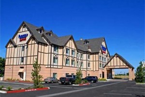 Fairfield Inn & Suites Kingsburg voted  best hotel in Kingsburg