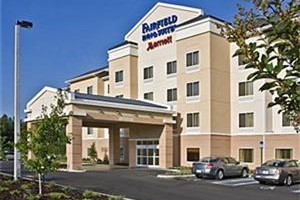 Fairfield Inn & Suites Seymour (Indiana) voted 2nd best hotel in Seymour 