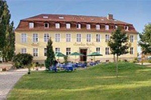 Familien- Und Freizeithotel Gutshaus Petkus voted  best hotel in Baruth