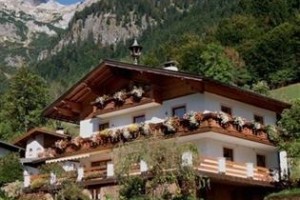 Ferienhaus Rosi voted 6th best hotel in Annaberg-Lungotz