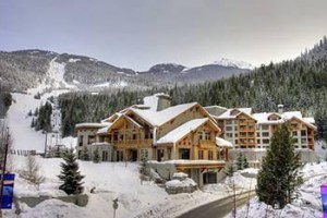 First Tracks Lodge voted 4th best hotel in Whistler
