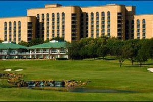 Four Seasons Resort and Club Dallas at Las Colinas voted  best hotel in Irving