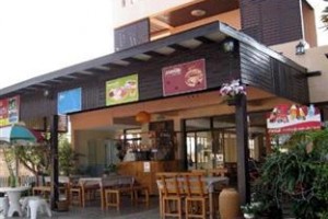 Front Beach Hotel Image